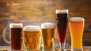 Tính toán độ co dãn của rượu, bia, nước giải khát có đường theo giá và thu nhập của hộ.