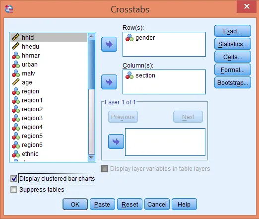 Cửa sổ Crosstabs với thiết lập biến gender và section